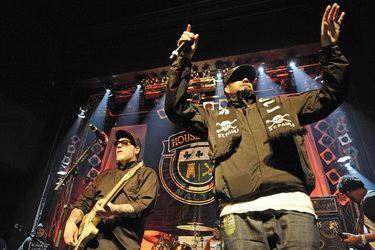 Erik Francis Schrody / Everlast, Daniel O'Connor / Danny Boy (House of Pain)