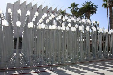 Urban Light Sculpture vor dem LACMA
