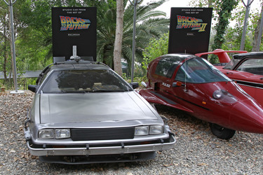 De Lorean DMC-12 aus 'Zurück in die Zukunft / Back to the Future'