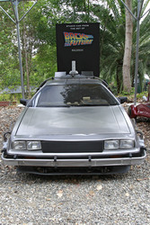 De Lorean DMC-12 aus 'Zurück in die Zukunft / Back to the Future'