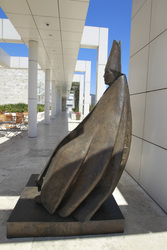 Seated Cardinal von Giacomo Manzu im Getty Center