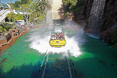Jurassic Park Ride in den Universal Studios Hollywood