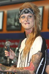 Jennifer Weist (Jennifer Rostock)