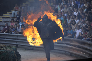 Die Stuntshow im Vulkan