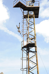 Die Stuntshow im Vulkan