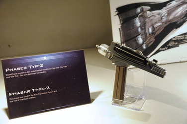 Star Trek Ausstellung in der Caligarihalle - Phaser