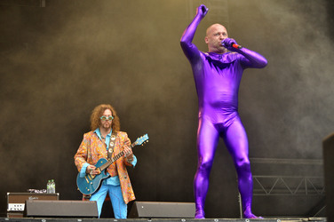 Buzz Dee, Stumpen (Knorkator)