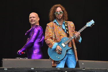 Stumpen, Buzz Dee (Knorkator)