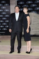 John Favreau, Olivia Wilde