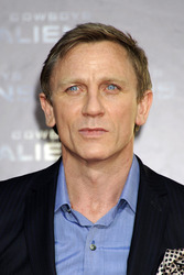 Daniel Craig