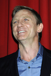 Daniel Craig