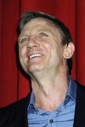 Daniel Craig