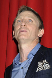 Daniel Craig