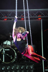 'Forever Young' Cast