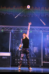 'Forever Young' Cast