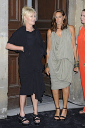 Deborra-Lee Furness, Donna Karan