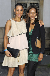 Annabelle Mandeng, Waridi Schrobsdorff