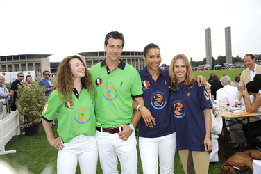 Anna Maria Sturm, Gregor Törzs, Annabelle Mandeng, Nadeshda Brennicke