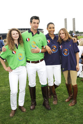 Anna Maria Sturm, Gregor Törzs, Annabelle Mandeng, Nadeshda Brennicke