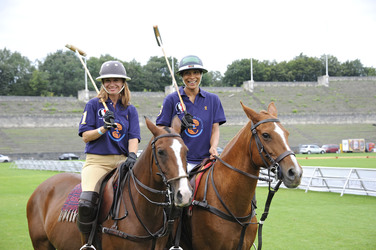 Nadeshda Brennicke, Annabelle Mandeng