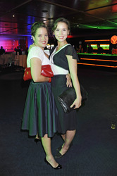 Muriel Baumeister und Schwester Peri Baumeister