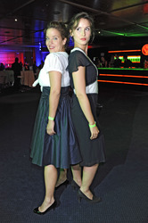 Muriel Baumeister und Schwester Peri Baumeister