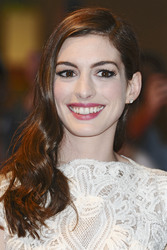 Anne Hathaway