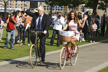 Boris Johnson, Kelly Brook