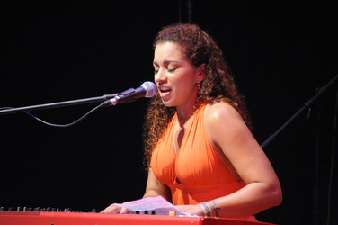 Nadja Benaissa (No Angels)