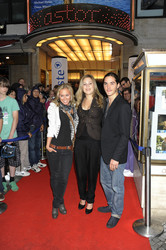 Sina Tkotsch, Saskia Schindler, Francois Goeske