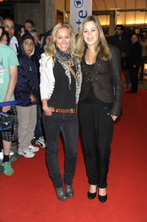 Sina Tkotsch, Saskia Schindler