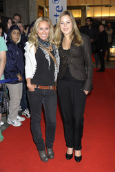 Sina Tkotsch, Saskia Schindler