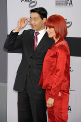 Philipp Rösler mit Miss IFA