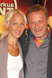 Konstantin Wecker mit Ehefrau Annik