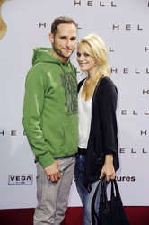 Lee Rychter, Leonie Jung