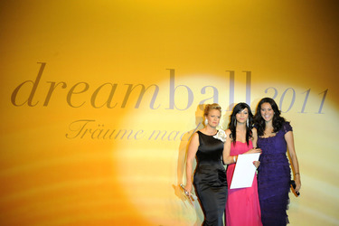 Barbara Schöneberger, Melek Civantuerk, Emma Willis