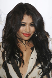Vanessa White (The Saturdays)
