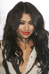 Vanessa White (The Saturdays)