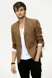 Douglas Booth
