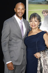 Stephen Bishop mit Begleitung