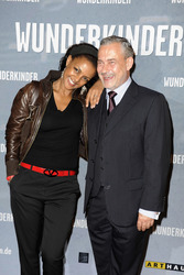 Dennenesch Zoudé, Rolf Kanies