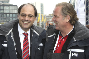 Erik Santer, Enno von Ruffin