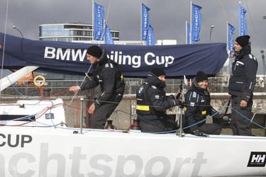 Daniela Ziegler, Carolin Fortenbacher mit Team
