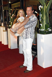 Georgia Schultze, Michel Guillaume