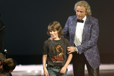 Thomas Gottschalk mit Kinderwettekandidat Hagen Brüggemann