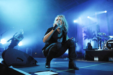 Sandra Nasic (Guano Apes)