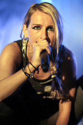 Sandra Nasic (Guano Apes)