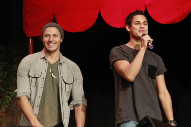 Alex Meraz, Bronson Pelletier