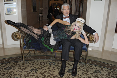 Sky du Mont, Djalenga Scott