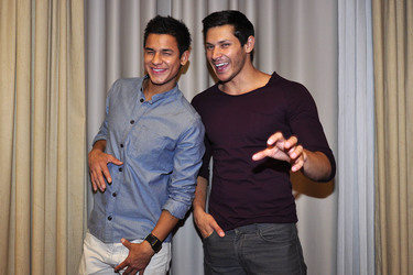 Bronson Pelletier, Alex Meraz